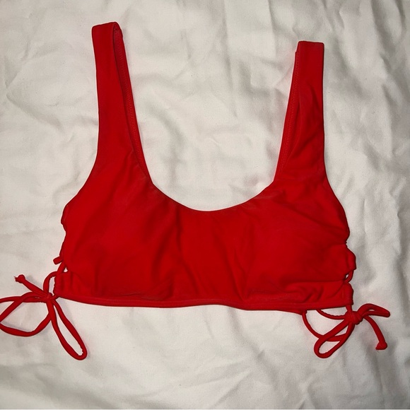 Hollister Swim Red Bikini Top - Picture 1 of 3